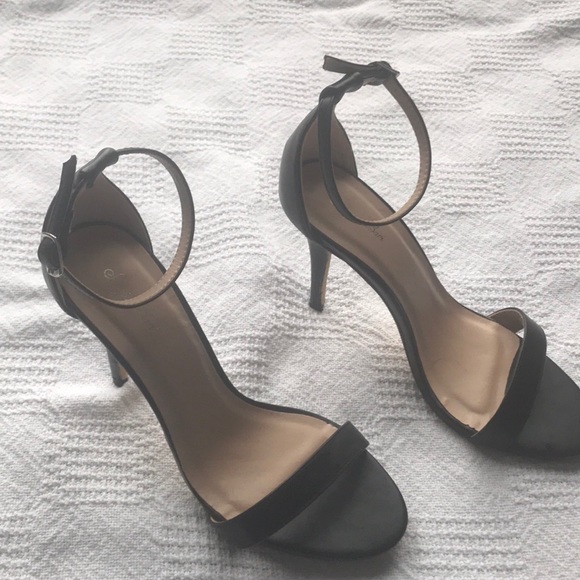 Sergio Bari black opened toe 4” heels size 9 - Picture 4 of 4